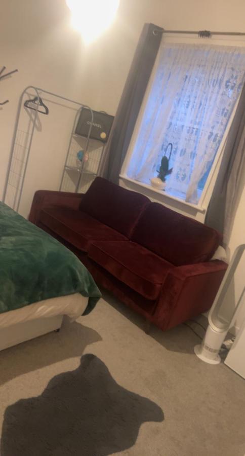 Spacious Double Room In Prime Location London Eksteriør billede